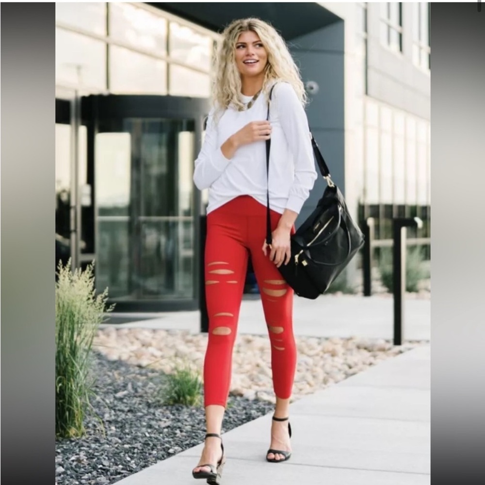 ZYIA Red Slashed Luxe Hi-Rise 7/8 24” Size 12 *NWT*